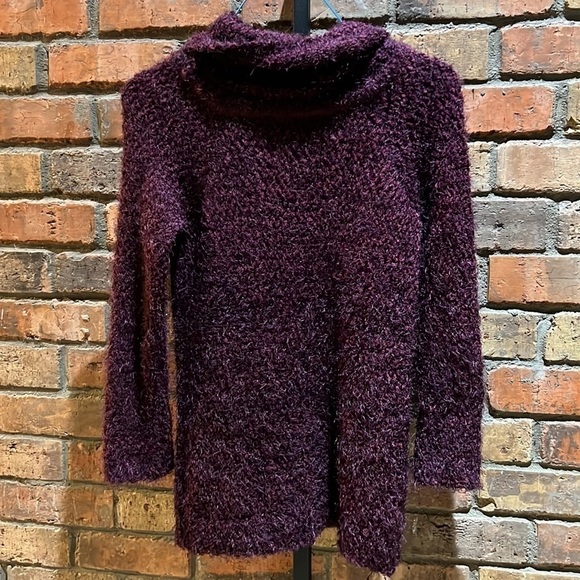 Cowl neck Lauren Conrad Sweater size medium mauve  / purple color - Picture 4 of 7